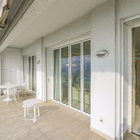 Seafront Modern Apartment Nisa Exterior foto